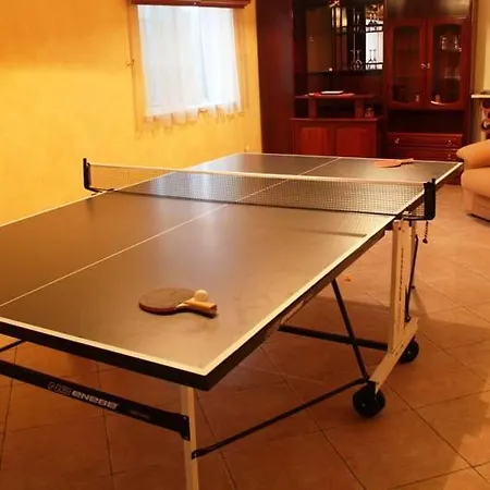 Villa Sleeps 10 Pool Air Con Wifi T607903