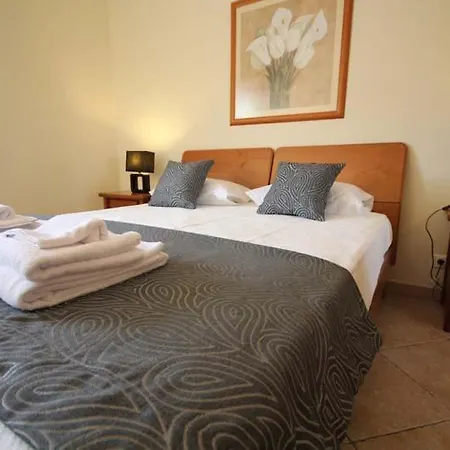 Sleeps 10 Pool Air Con Wifi T607903 Vila *