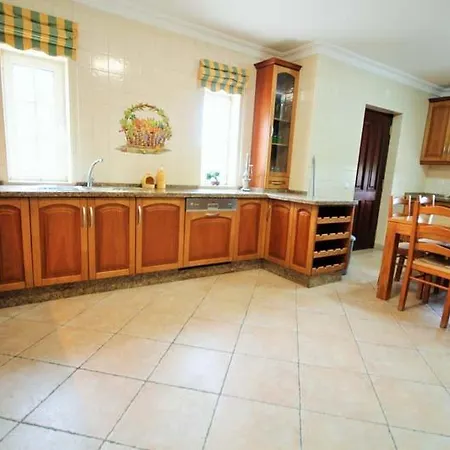 Sleeps 10 Pool Air Con Wifi T607903 Vila *