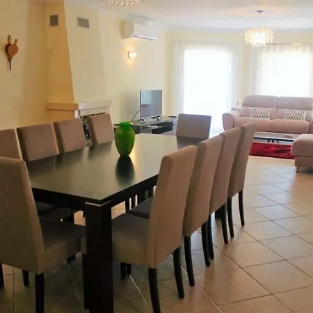 Sleeps 10 Pool Air Con Wifi T607903 阿尔曼萨